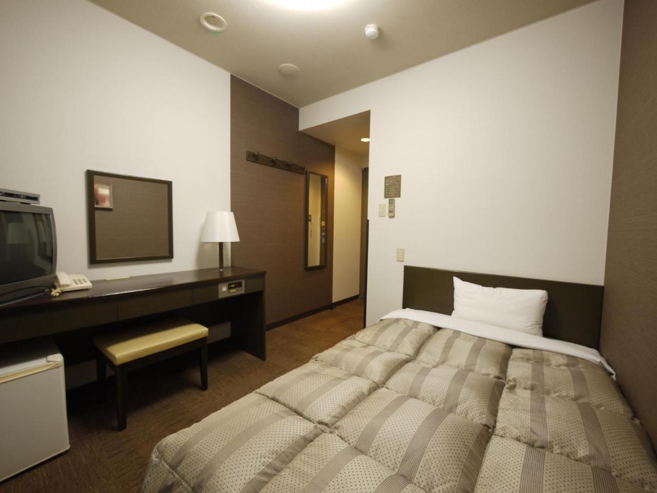 Hotel Route-Inn Court Ина Екстериор снимка
